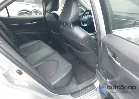 2018 Toyota Camry Se z USA, uszkodzony, nr VIN 4T1B11HK4JU079020